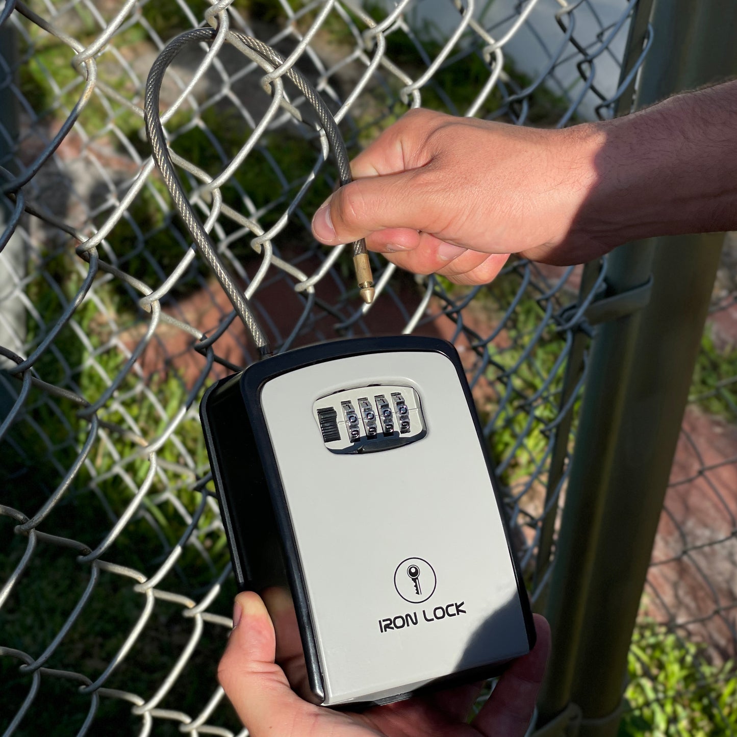 XX-Large Portable Key Lock Box with Removable Cable Shackle (Grey)