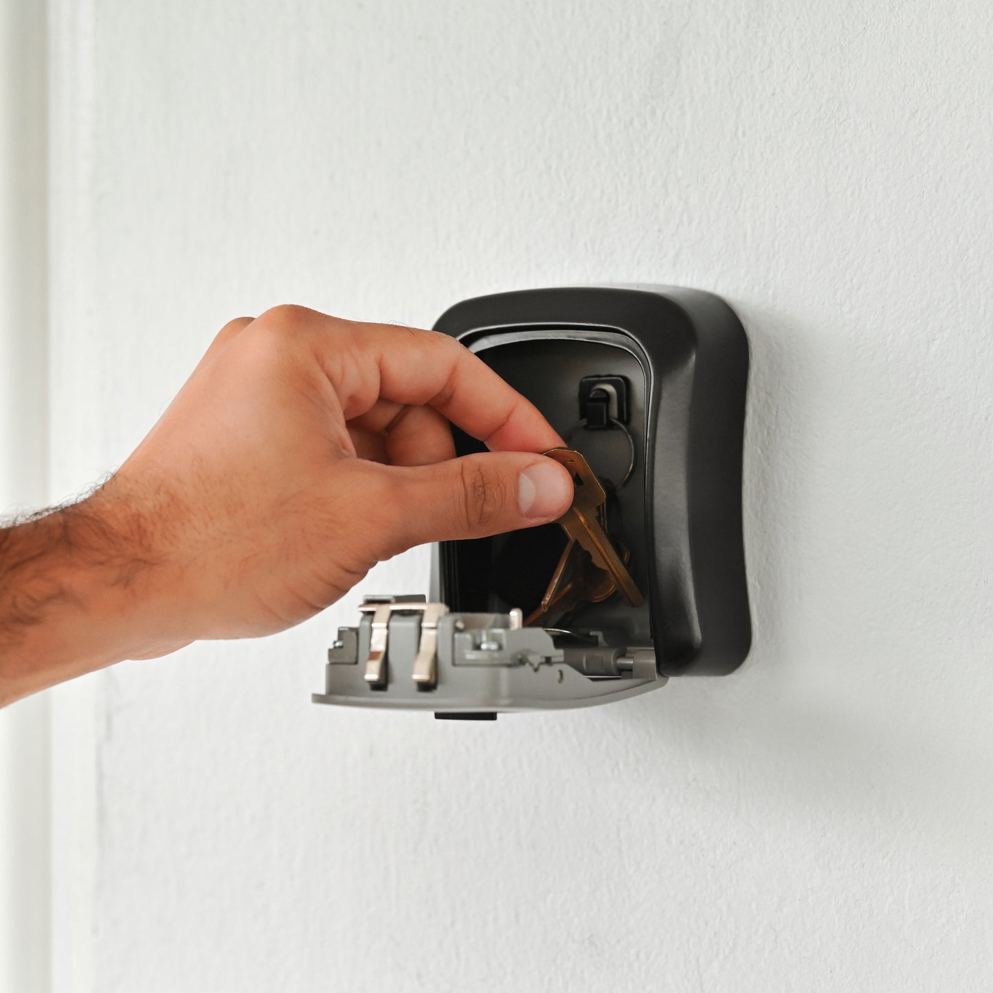 Medium Wall Mount Key Lock Box (Grey)