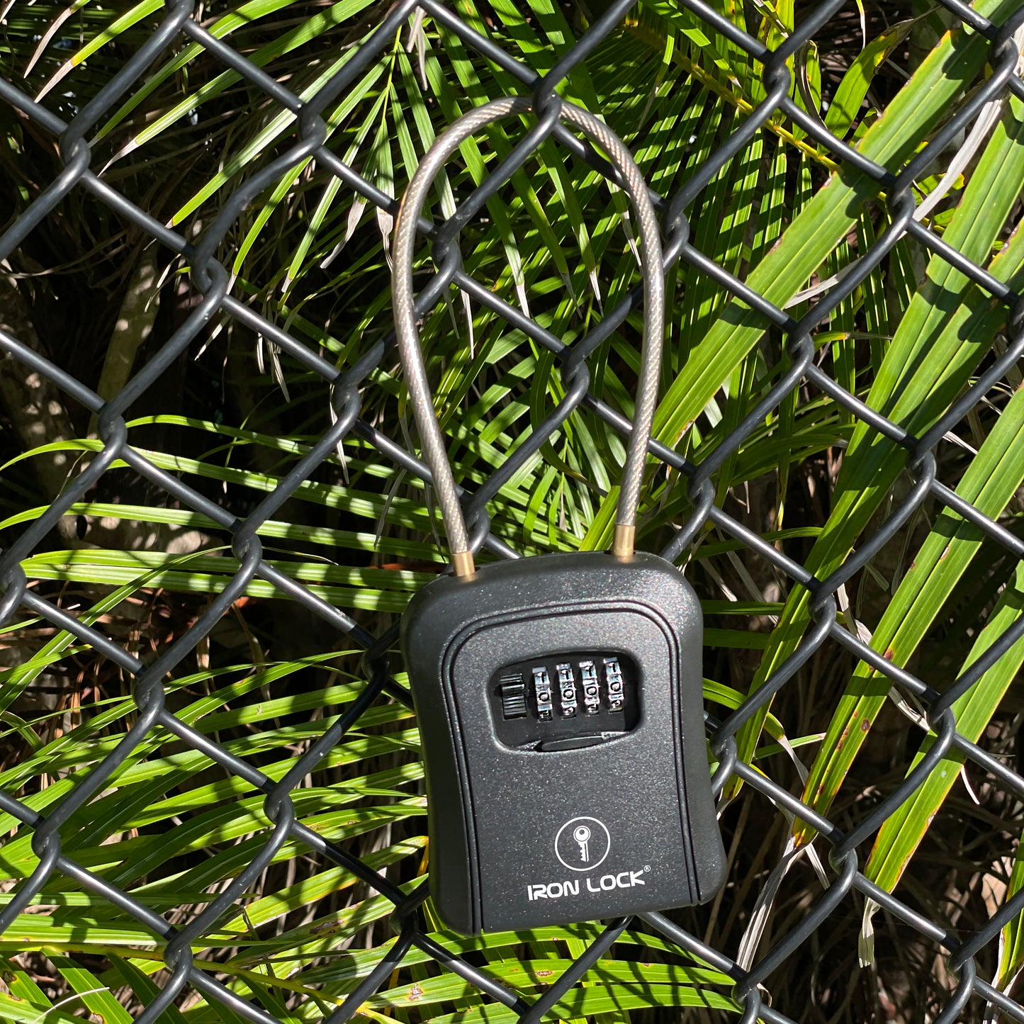 Medium Portable Key Lock Box with Removable Cable Shackle (Black)