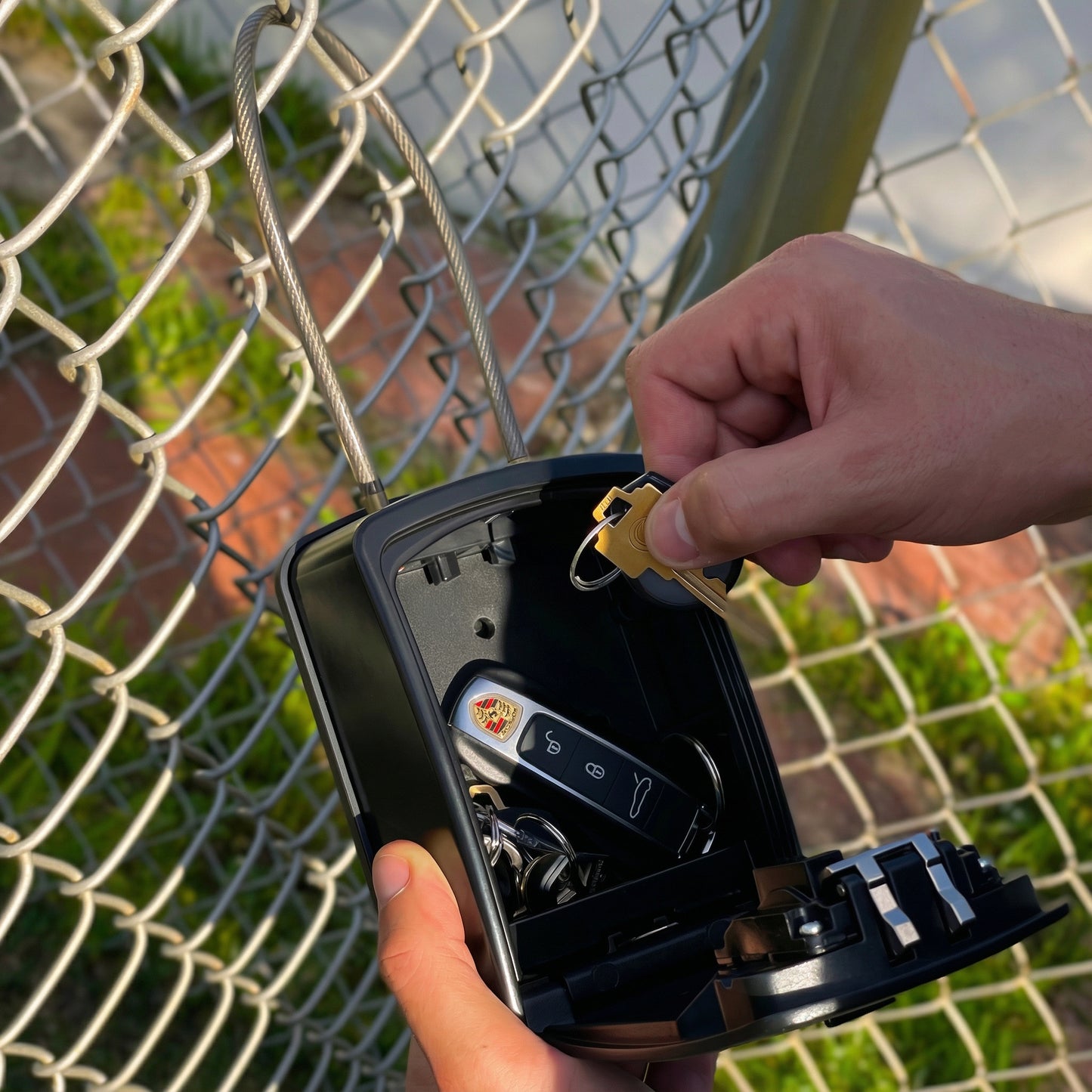 XX-Large Portable Key Lock Box with Removable Cable Shackle (Black)